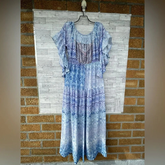 GEMS BY LORRAINE MAXI EMBELLISHED DRESS SIZE 8 - Picture 10 of 17